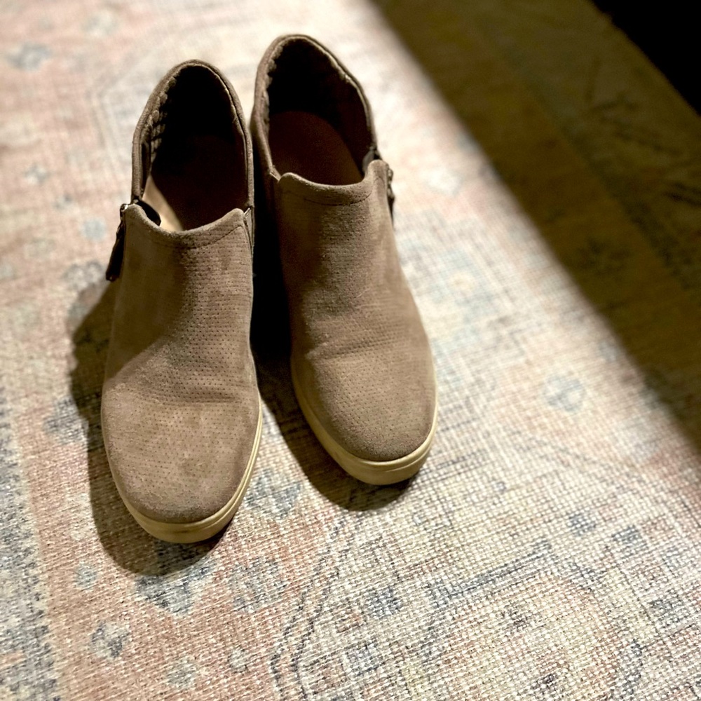 Dr. Scholl’s Original Collection Leather Sneaker Wedges